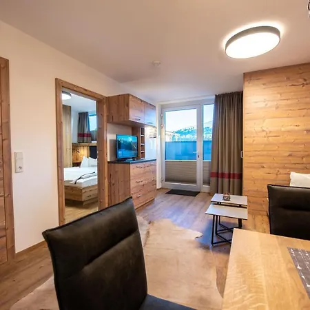 Ferienwohnung 73 * Konigsleiten